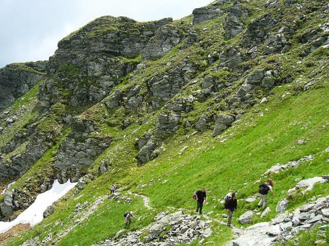 050707_07radnai
