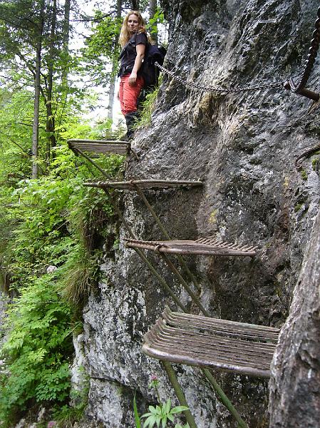 060610_01szlovakpara